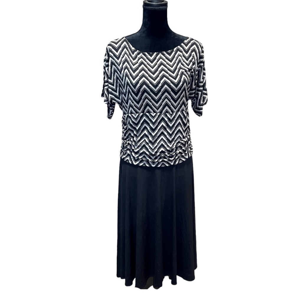 Enfocus Women Black and Tan Chevron Dress